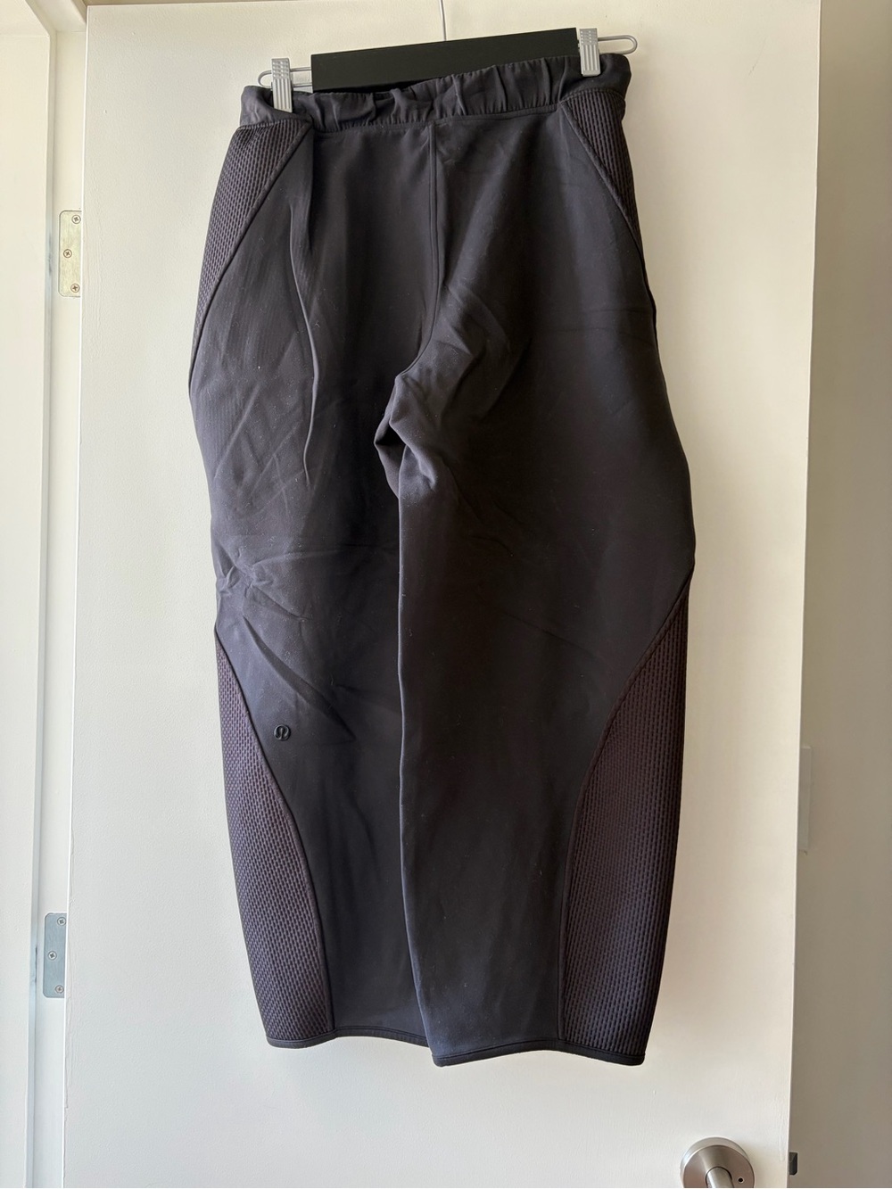 Lululemon Athletica Barrel Pants - Picture 2 of 3